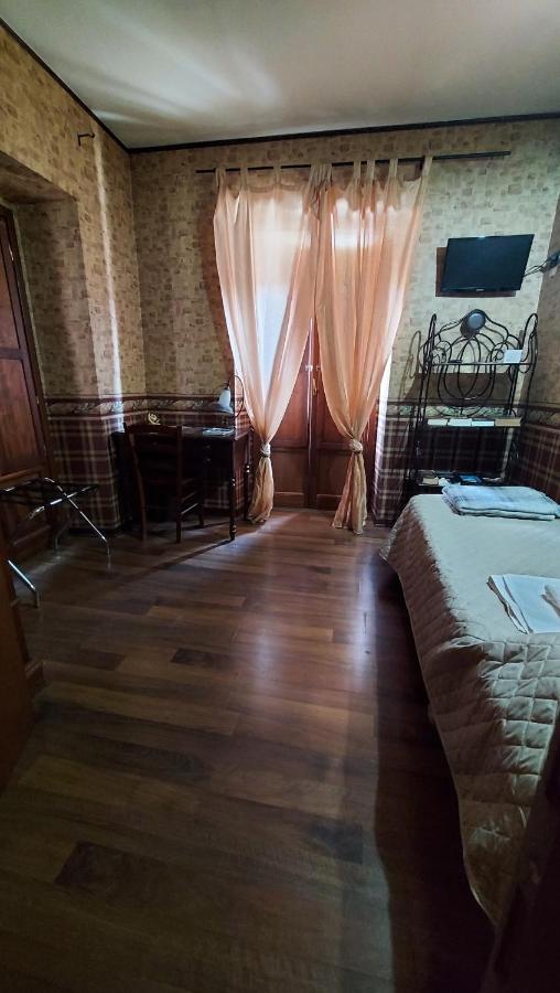 Portella Delle Fate Sora Bagian luar foto